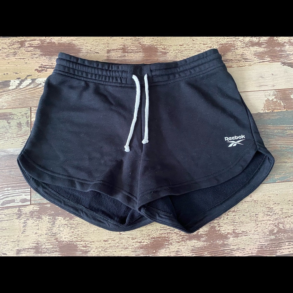 Reebok Terry Shorts 💎